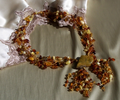 Amber Necklace ANECK09