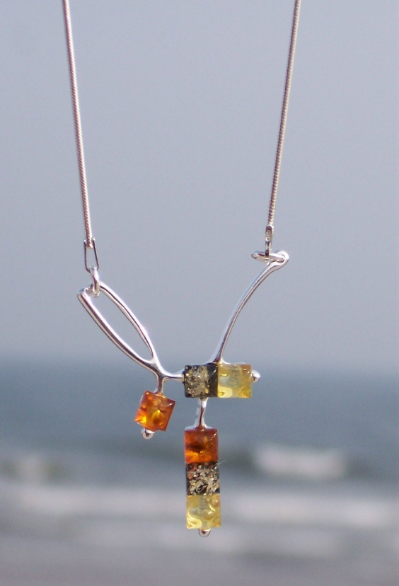 Amber Silver Necklace NE2002