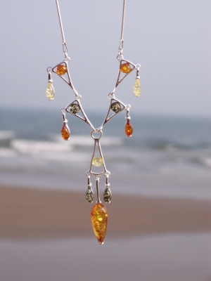 Amber Silver Necklace NE2060