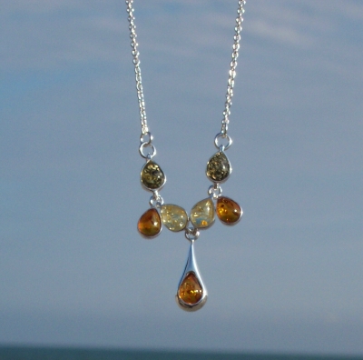 Amber Silver Necklace NE3051b