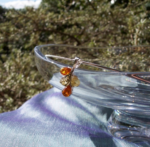 Amber Silver Pendant PE1016