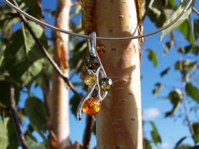 Amber Silver Pendant PE1079