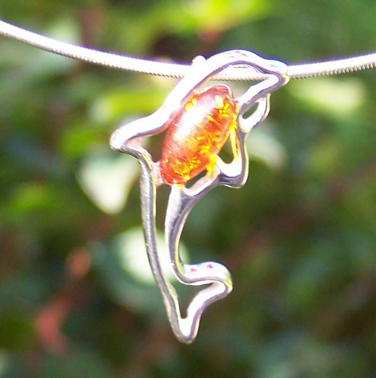 Amber Silver Pendant PE1087