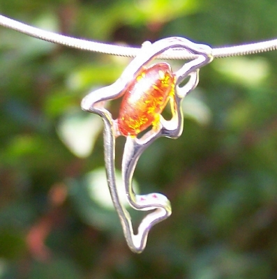 Amber Silver Pendant PE1087