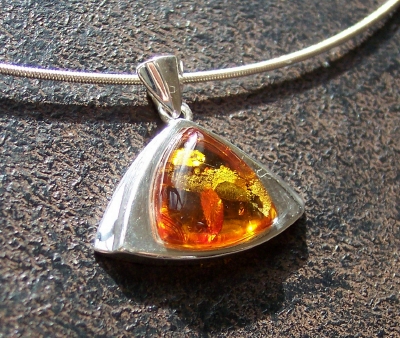 Amber Silver Pendant PE6237